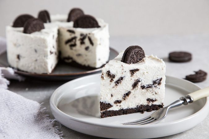 Tijd om te bakken! Het water loopt uit onze mond bij deze oreo taart