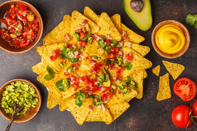 Dit zijn de 3 lekkerste nacho recepten voor thuis op de bank