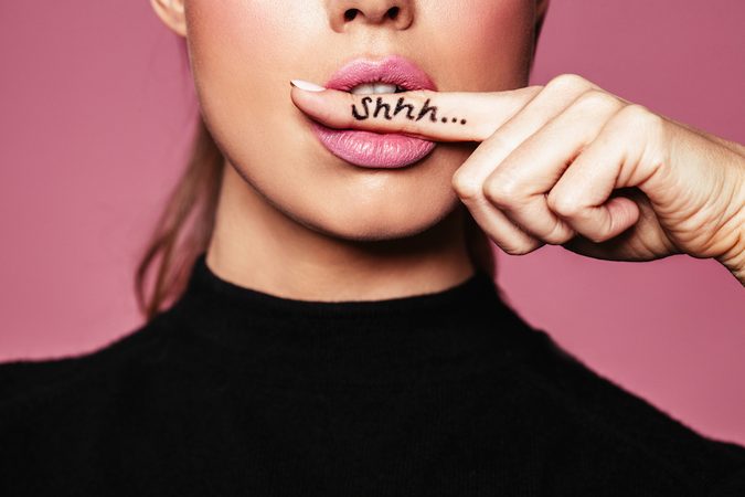 Met deze truc blijft je lippenstift de hele dag zitten