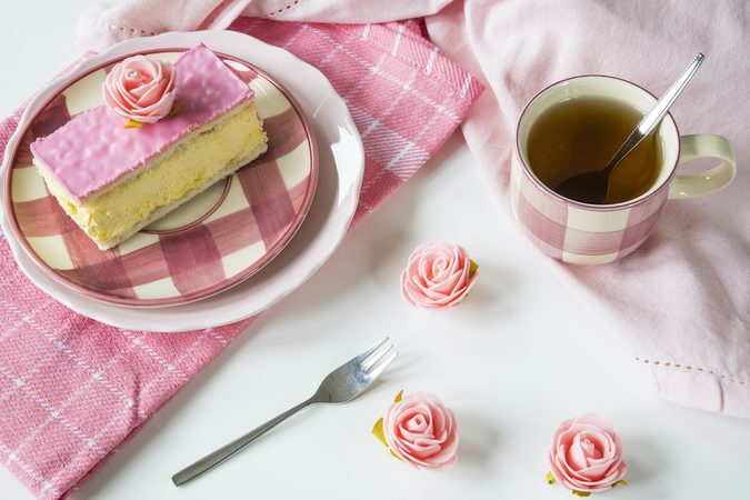 Yummy! Dit Tompoucetaart recept wil je proeven