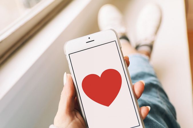 Swipe je Valentijn met Tinder Premium: wat is het en hoe werkt het?
