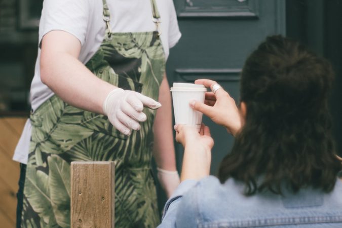 Bij deze 5 Amsterdamse hotspots haal jij de lekkerste drankjes to go