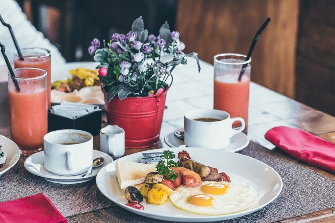 5 makkelijke ontbijtjes om deze lente te proberen