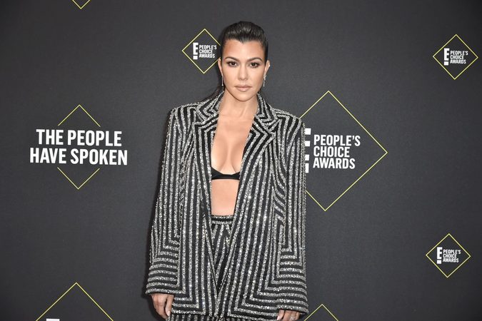 Oke dan: er bestaat nu een geurkaars die ruikt naar het orgasme van Kourtney Kardashian