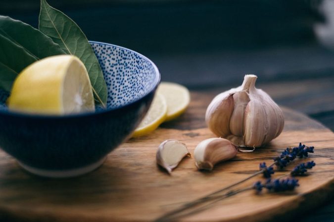 40 teentjes alstublieft: recepten voor mensen die DOL zijn op knoflook