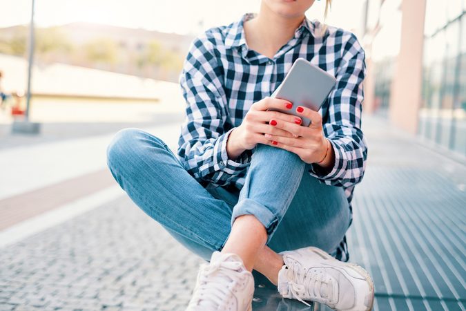 19x de foutste Tinder openingszinnen (die jij sowieso kent)