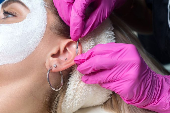 Aha! Dit is de reden waarom jij piercings nooit mag laten schieten
