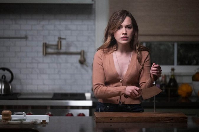 ZIEN: Victoria Pedretti en Dylan Arnold uit de Netflix-serie You zijn aan het daten