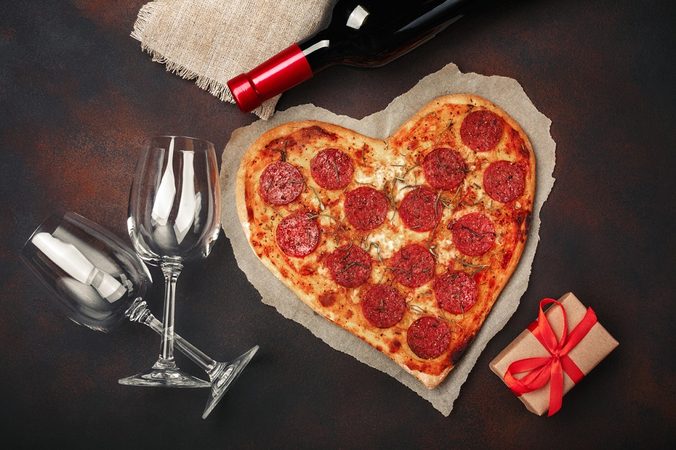 Toni Loco verkoopt hartjespizza speciaal voor jouw Valentijn