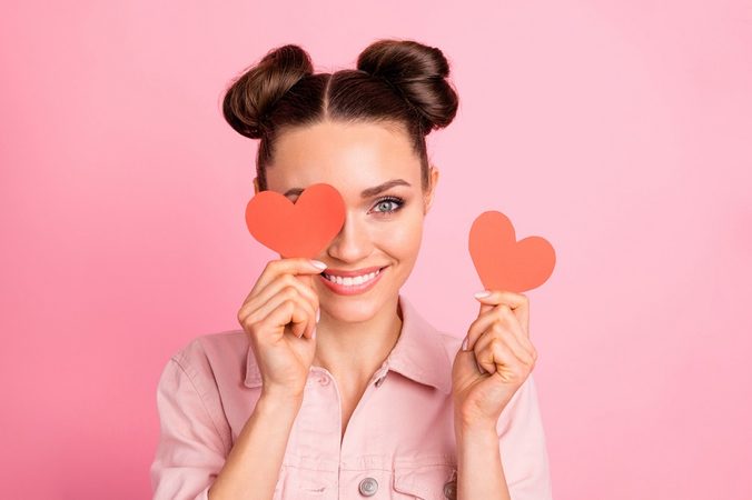 Met deze 9 flirttips sla jij ieder hapje aan de haak
