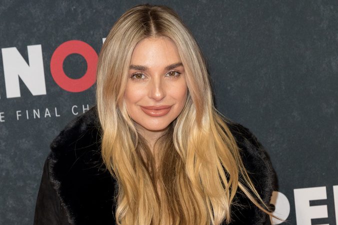 Gaby Blaaser heeft spijt van witte roos in De Bachelorette