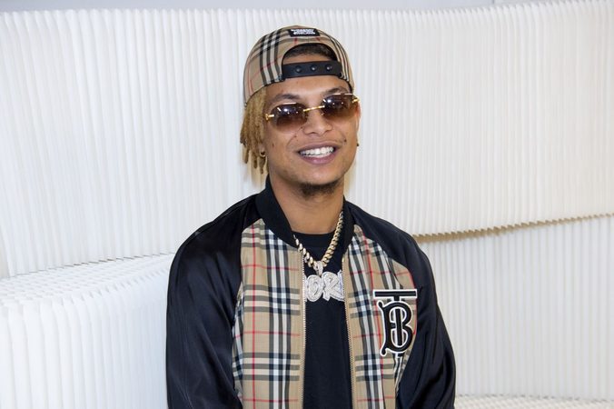 Ronnie Flex verlaat zijn platenlabel &ldquo;Ik voel mij bedrogen en diep gekwetst&rdquo;