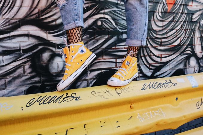 Sneakers in de wasmachine? Met deze tips lijken ze weer als nieuw