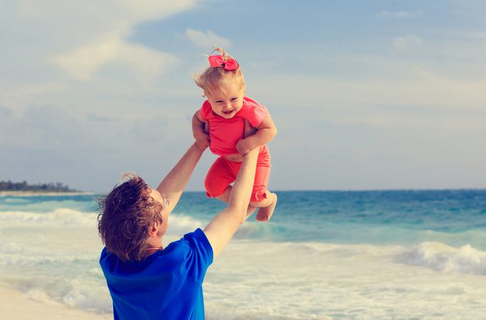 Instagram VS reality: deze vader photoshopt zijn kinderen in de meest hilarische situaties