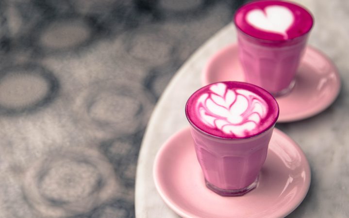 Dit restaurant is helemaal roze en bedekt met hartjes!