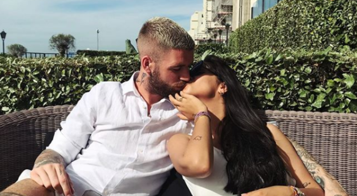 Lars Veldwijk is aan het daten met d&eacute;ze Love Island deelneemster