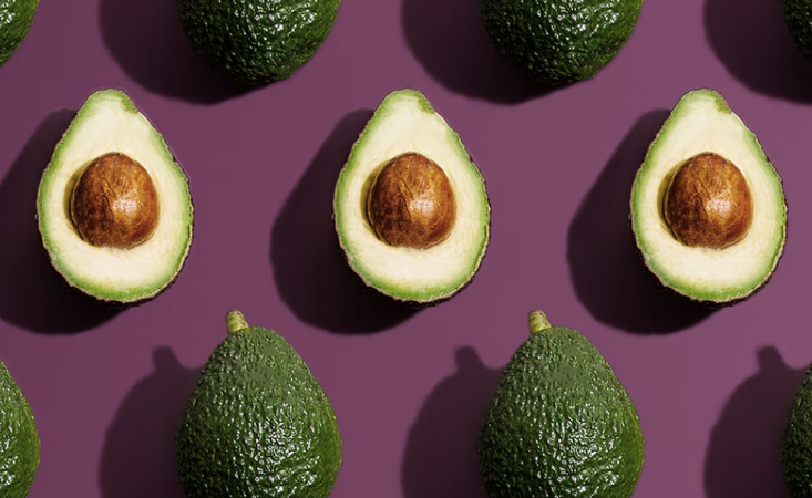 Omg: met deze hack blijven je avocado&rsquo;s wekenlang goed