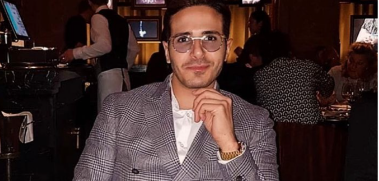 What? De Tinder Swindler heeft het gezellig gehad met Lil Kleine op Ibiza