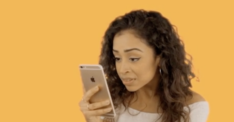 Wat: je krijgt binnenkort een melding als iemand het over je heeft op Whatsapp