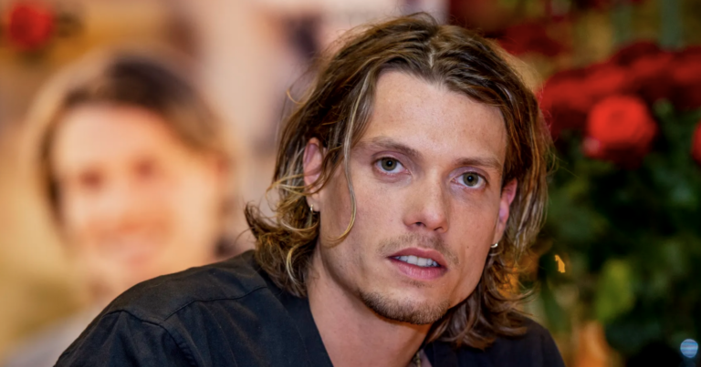 Tony Junior vertelt openhartig over zijn slippertje met Maxime n&aacute; De Bachelor 2021