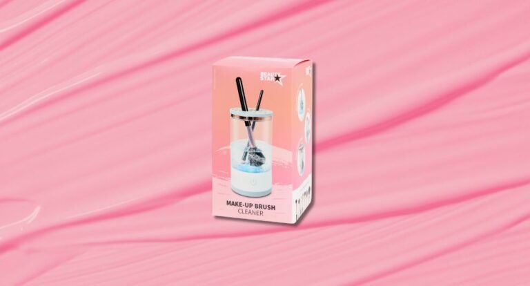 Foto van de make-up brush reiniger.