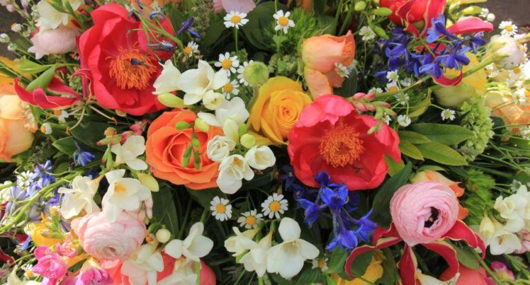 Een boeket bloemen.