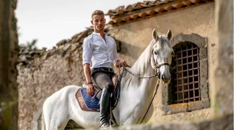 D&eacute;ze Prince Charming-ster doet mee aan Celebrity EOTB