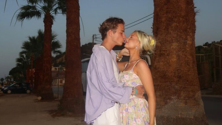 manou en mark op vakantie