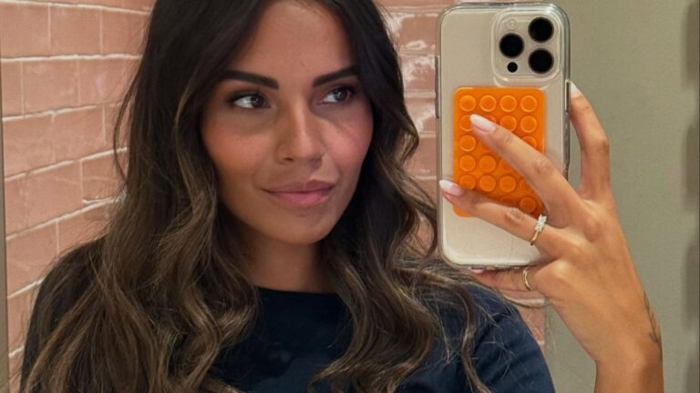 Selfie van Monica Geuze.