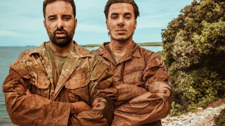 Timor en Farja in Special Forces VIPS.