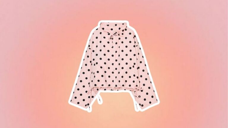 De polka dot jas van de Zara.