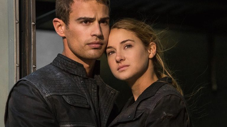 Shailene Woodley én Theo James in de serie: Divergent.