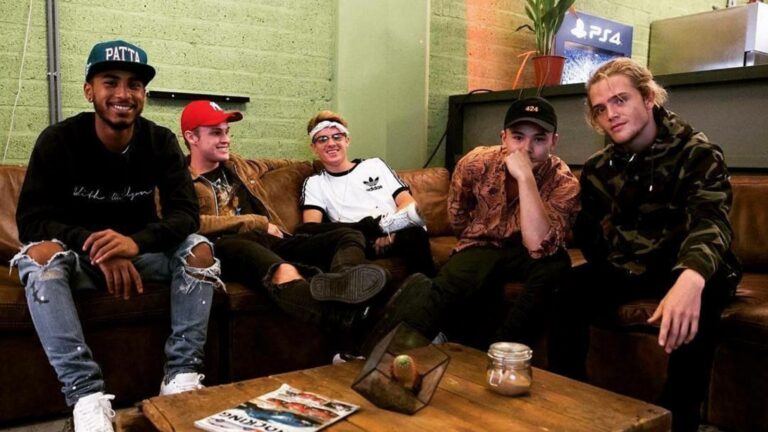 Throwback van de B-Brave boys.
