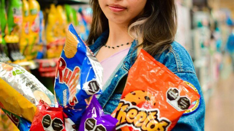Chips in de supermarkt.