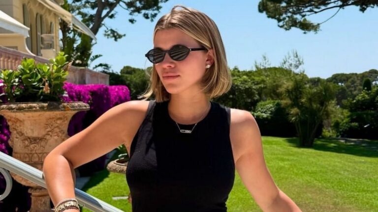 Sofia Richie met haar iconische bob.