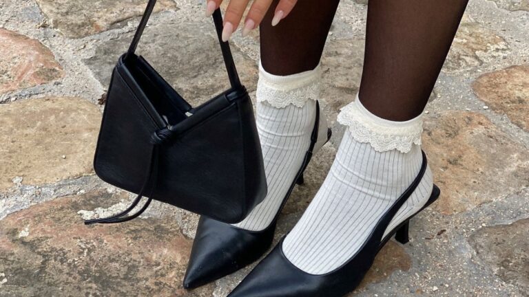 Slingbacks.