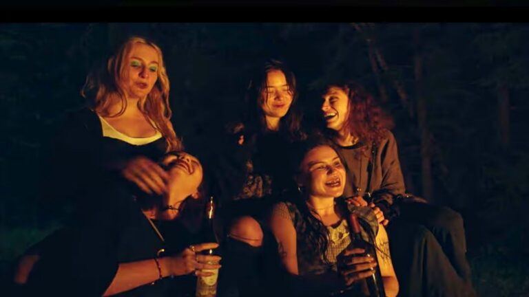 Een scene uit horrorfilm CAMP.