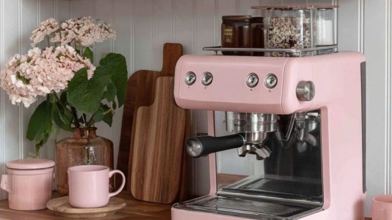 Roze koffiehoek.