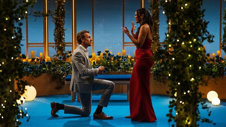 Een huwelijksaanzoek in het programma: Love is Blind Nederland.