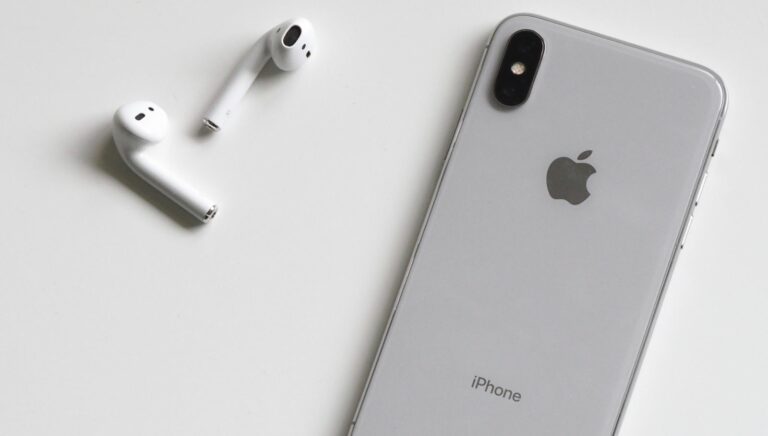 AirPods schoonmaken: zo vaak moet het (en zo doe je dat)