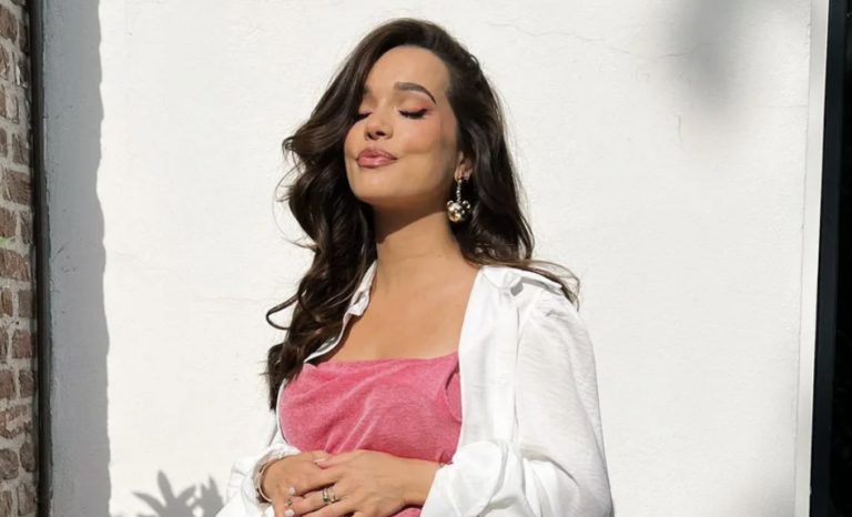 Zien! Bibi Breijman deelt foto&rsquo;s van haar puberteit op Instagram