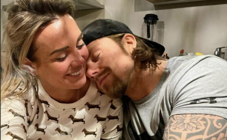 Whut? Andr&eacute; Hazes verwijdert de Instagram-foto over de relatiebreuk met Monique