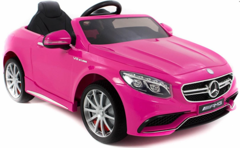Deze zuurstokroze kinderauto is het leukste cadeau voor jouw jonge familieleden
