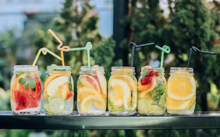 5 alcoholvrije cocktails die je makkelijk zelf maakt