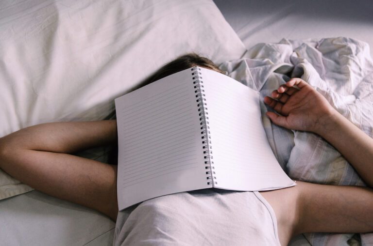 Dit zijn de meest voorkomende studieontwijkende dingen om te doen
