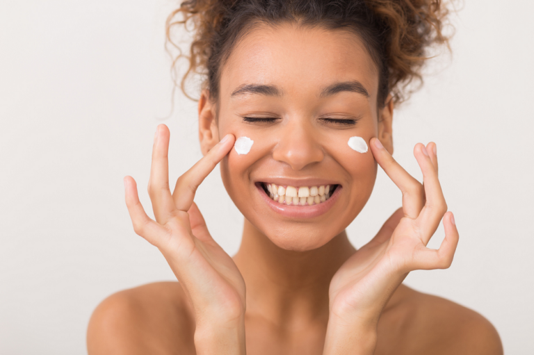 De 6 fijnste self-care tips om de quarantaine door te komen