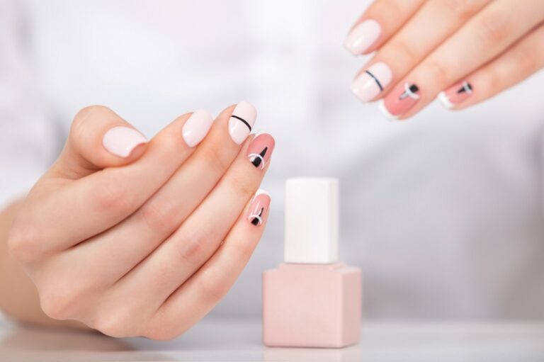 Dit zijn de mooiste nail art ontwerpen om je nagels mee op te fleuren