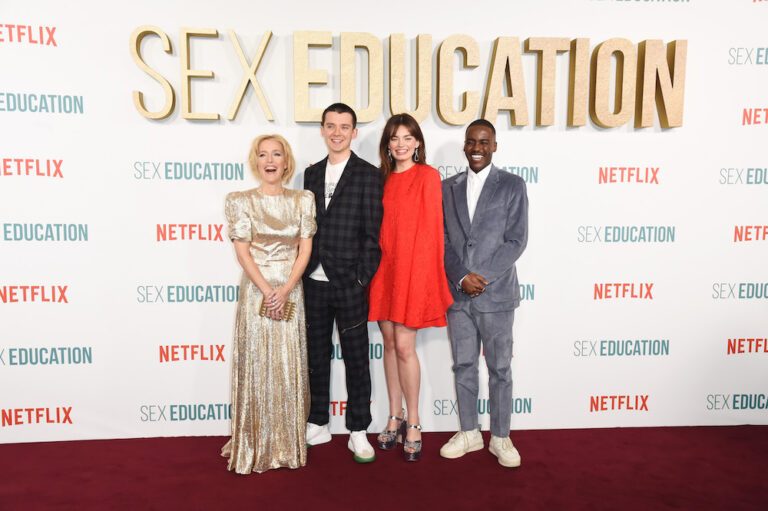 VIDEO: Netflix dropt eerste beelden van Sex Education seizoen 3