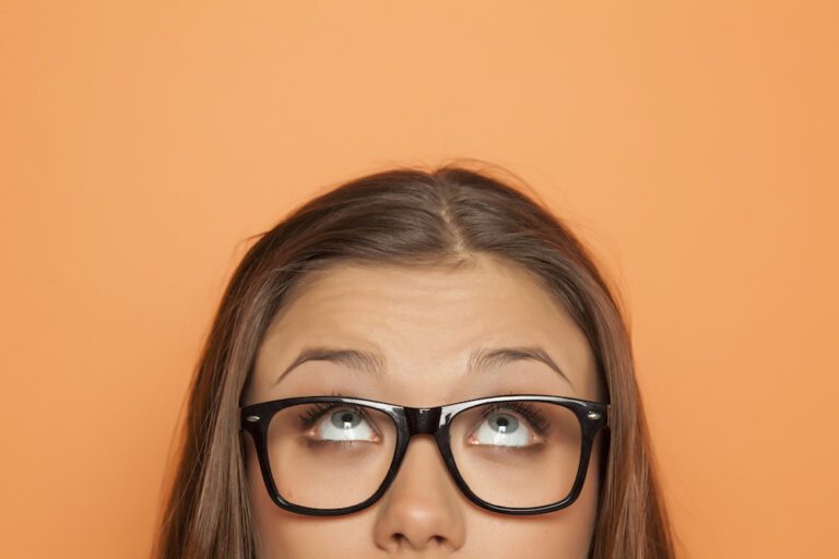 5 dingen die je moet weten voordat je je wenkbrauwen laat harsen