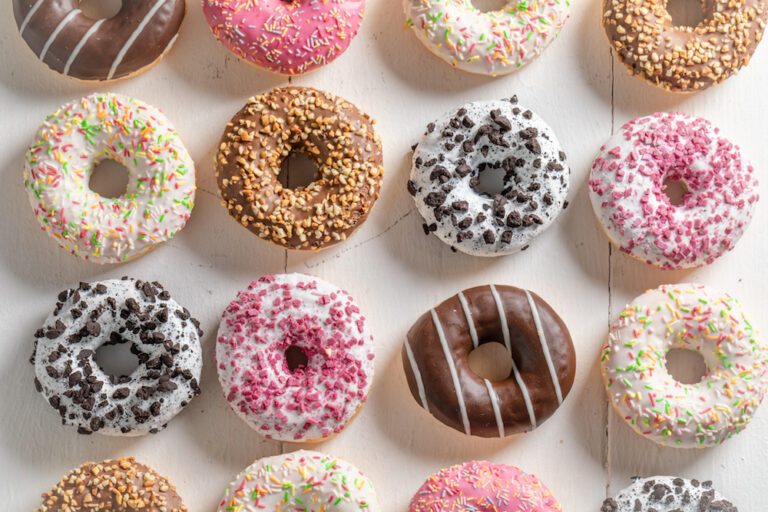 Beste job ever: je kan nu donuts proeven als vrijwilligerswerk